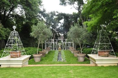 Garden design by Shirley Wallington — Sunken rill